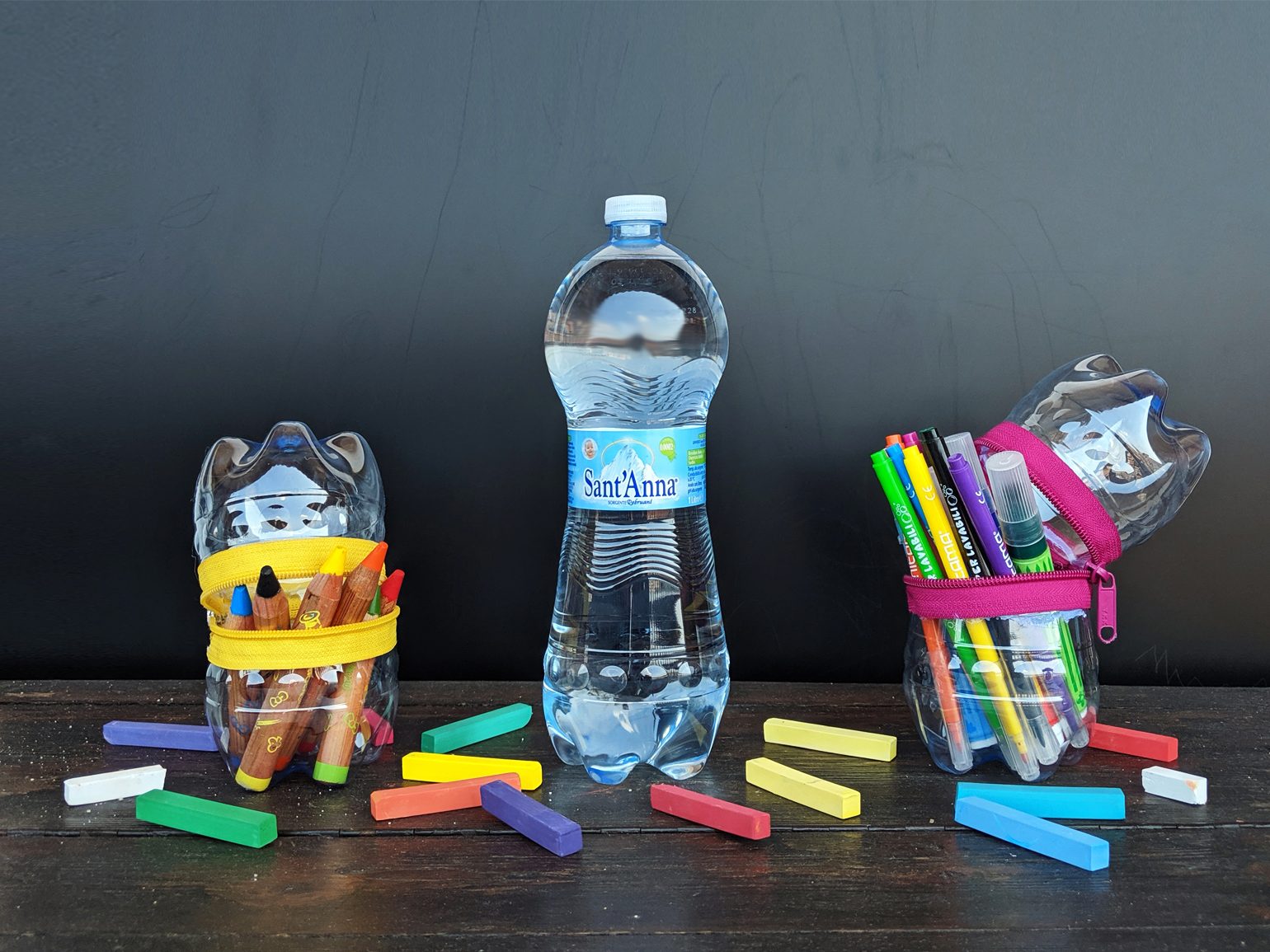 Porta penne in patchwork riciclando una bottiglia - Kreattivablog